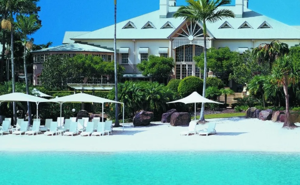 palm beach accommodation Gold Coast Australia